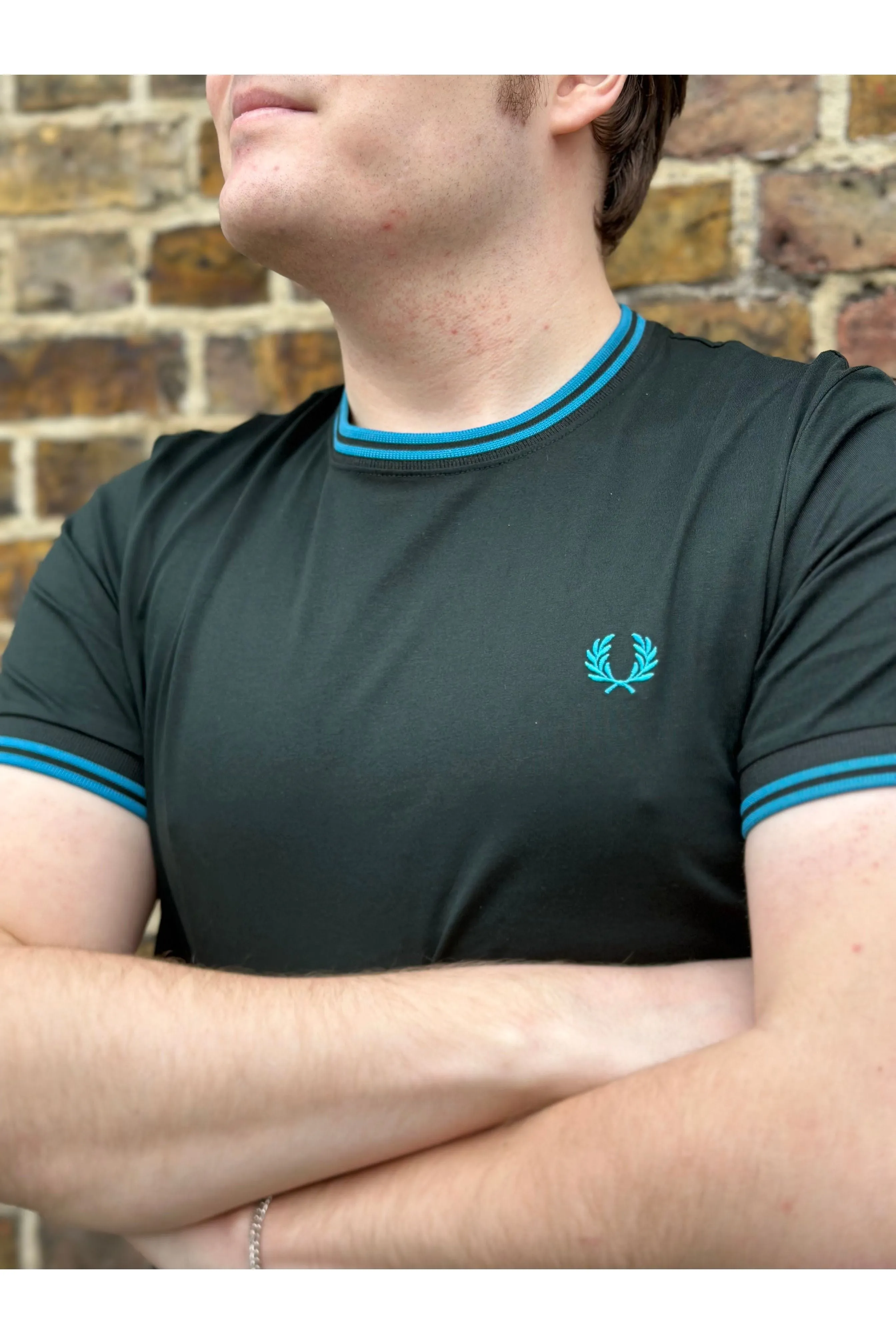 Fred Perry - M1588 Twin Tipped Nightgreen/Ocean - T-Shirt