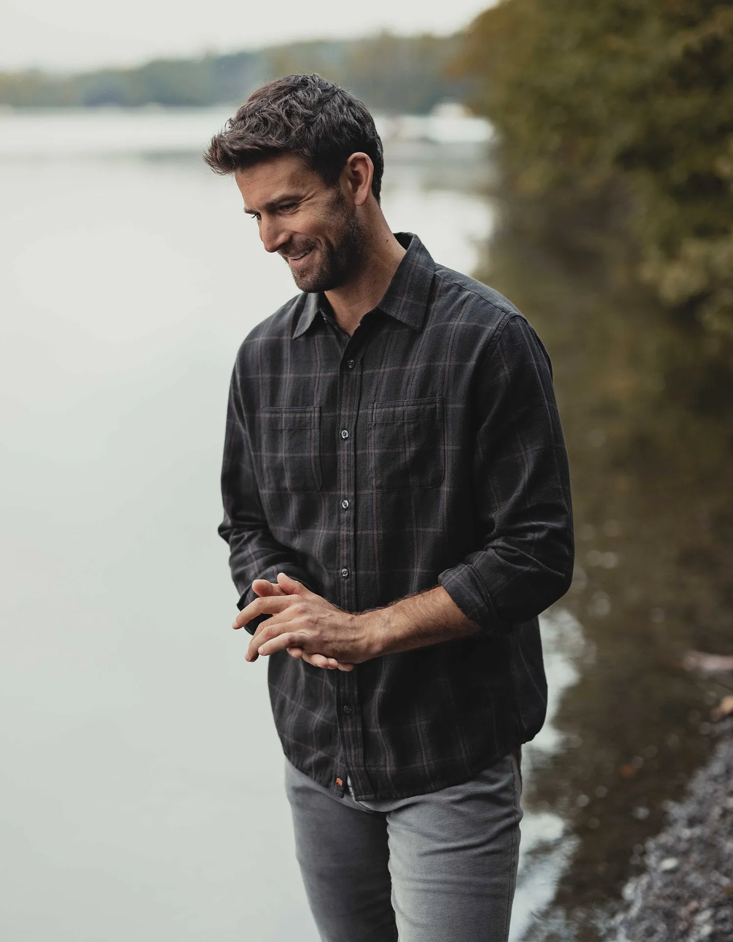 Jackson Lightweight Flannel in Charcoal Plaid